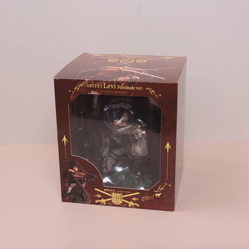 Figura 18CM Levi Ackerman TOP Attack On Titan